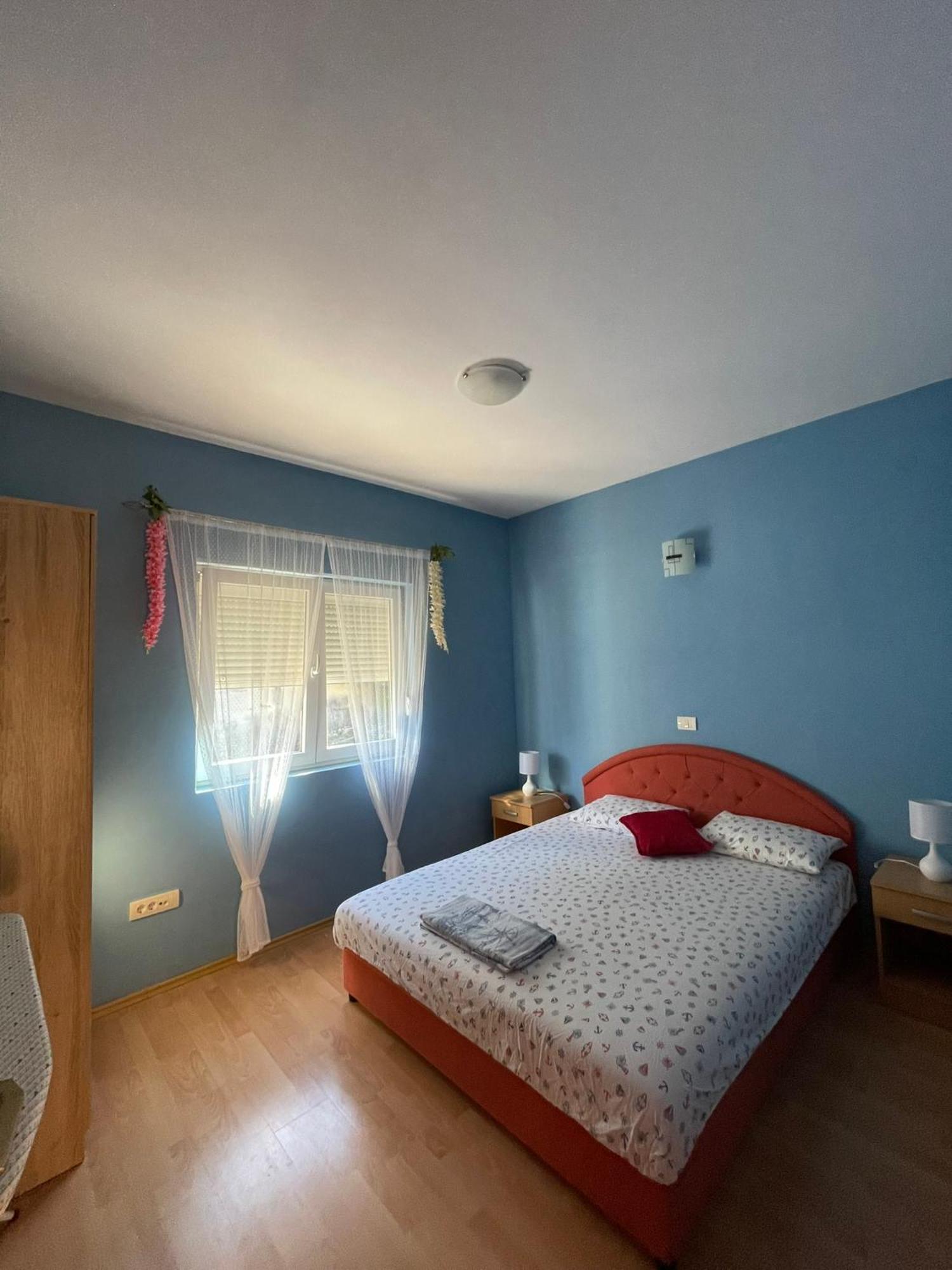 Apartments Simic Kamenari Εξωτερικό φωτογραφία